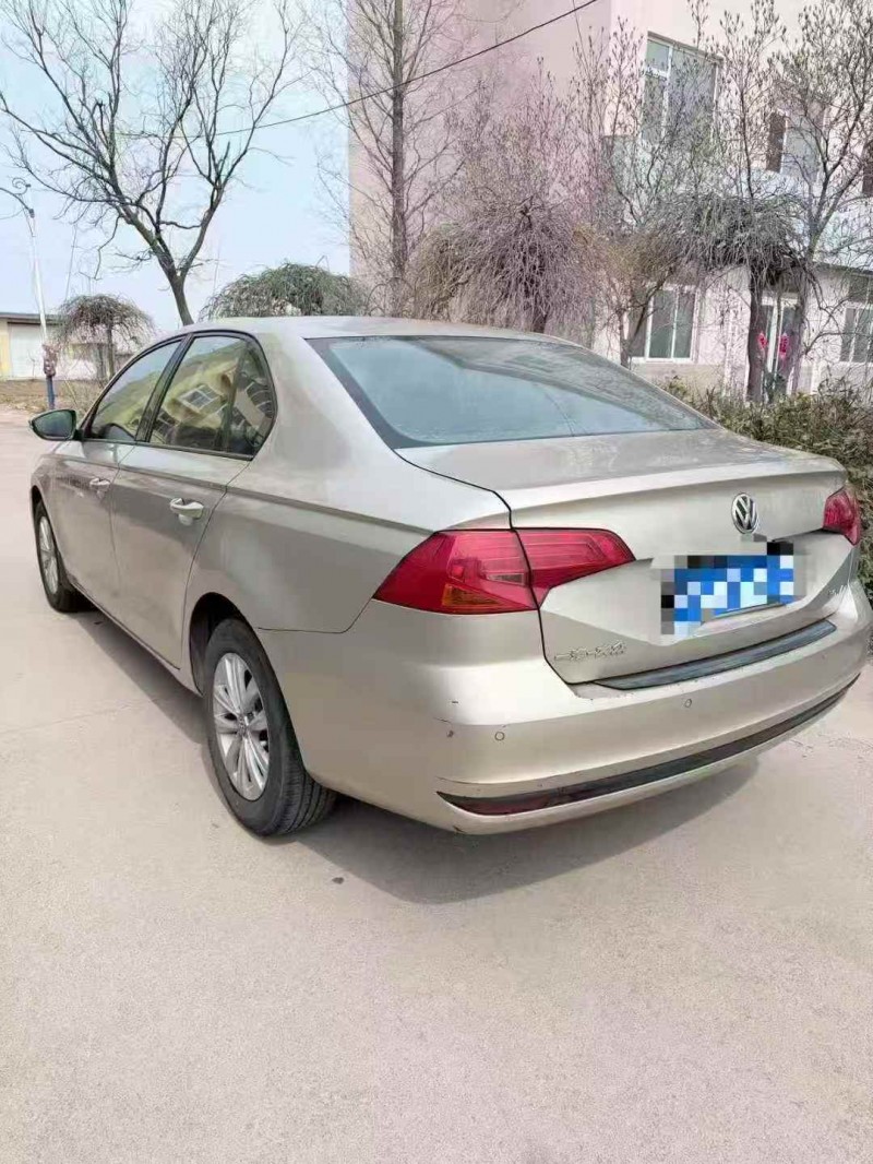 东营16年大众宝来7