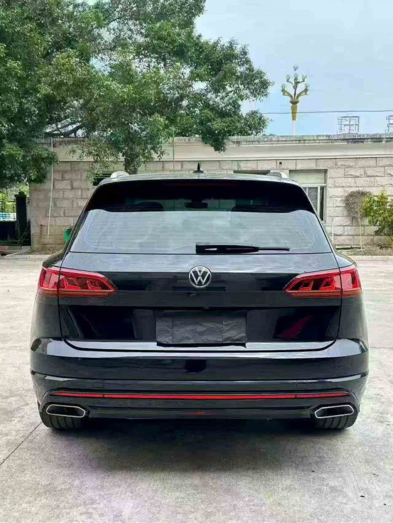 三明21年大众途锐6