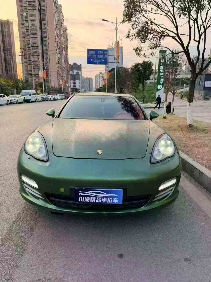 绵阳10年保时捷帕拉梅拉1