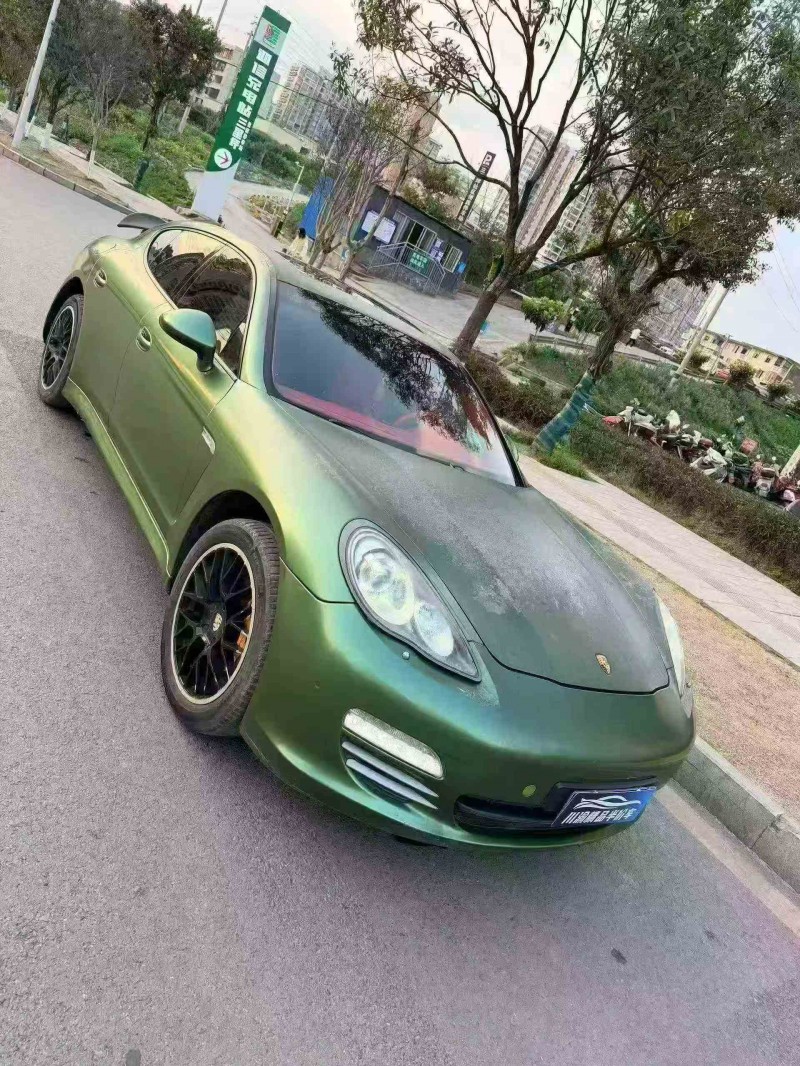 绵阳10年保时捷帕拉梅拉2