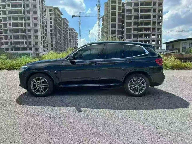 防城港21年宝马X35