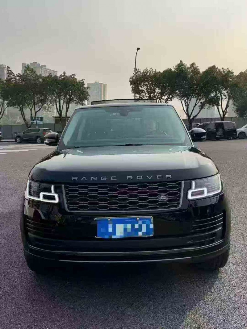 重庆19年路虎揽胜行政1