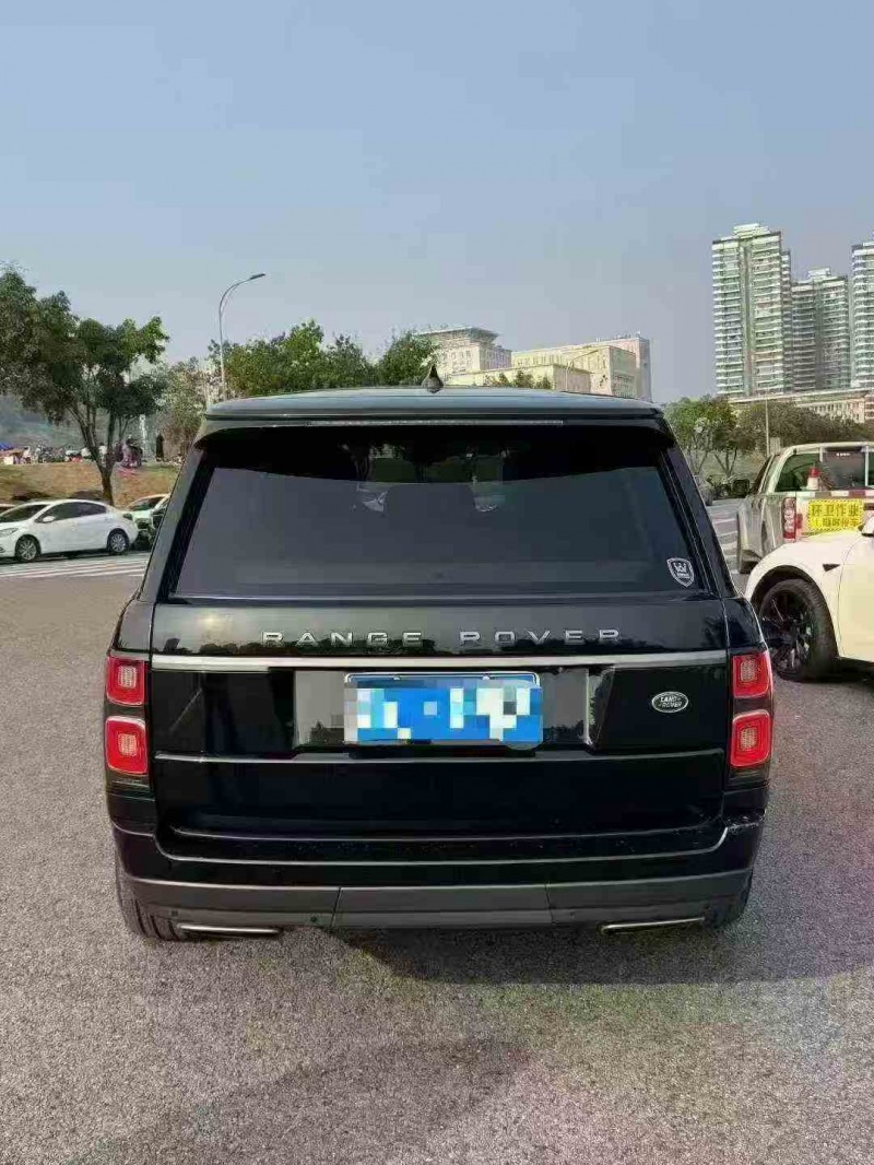 重庆19年路虎揽胜行政5