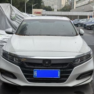 深圳18年本田雅阁