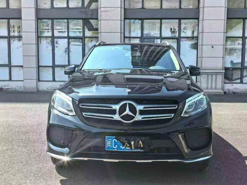 三明17年奔馳GLE1