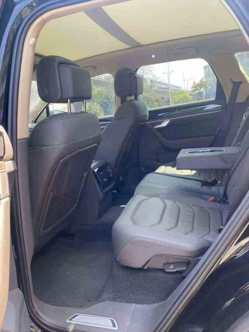 泉州24年大众途锐7