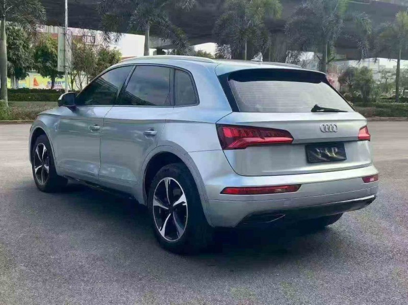 厦门19年奥迪Q57