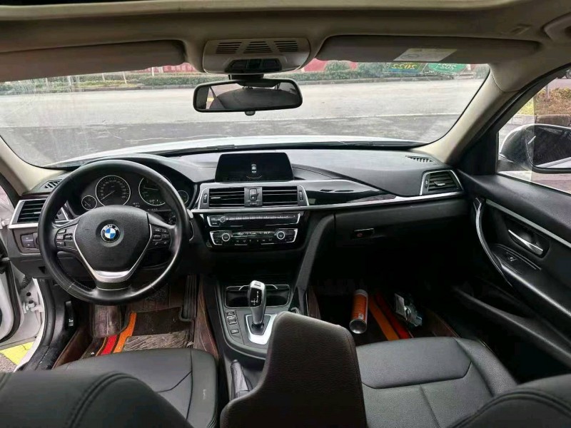 徐州18年宝马3系8