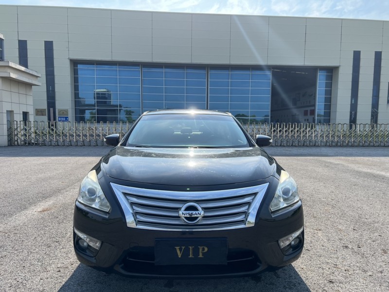 鹽城15年日產天籟1