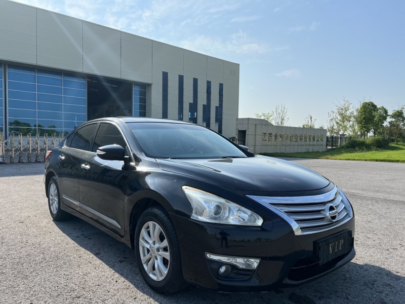 鹽城15年日產天籟2