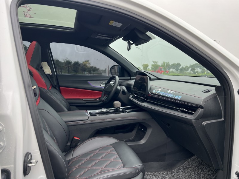 鹽城24年長安汽車CS556