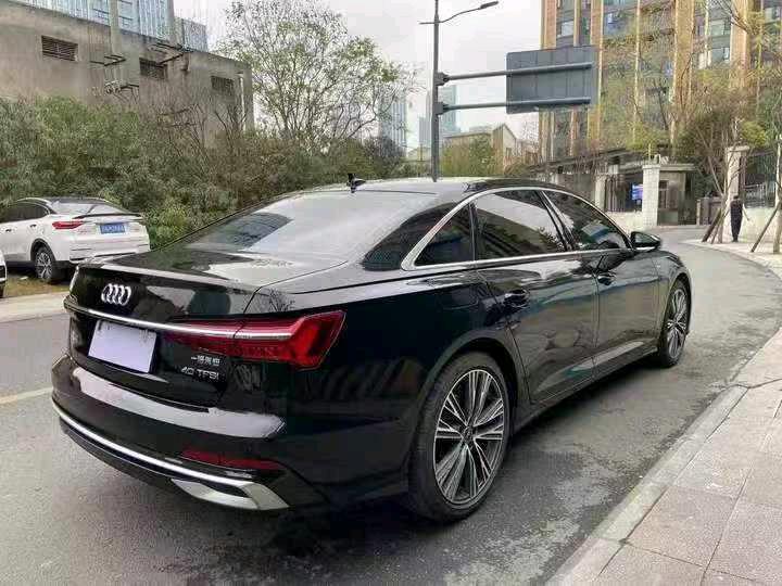 成都24年奥迪A6L8