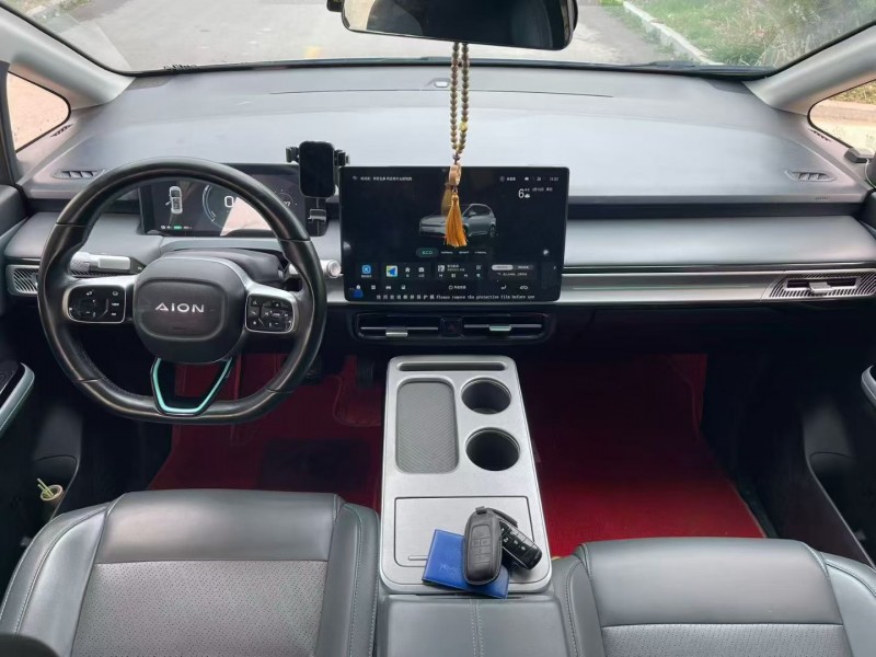 濟寧23年傳祺埃安Y4