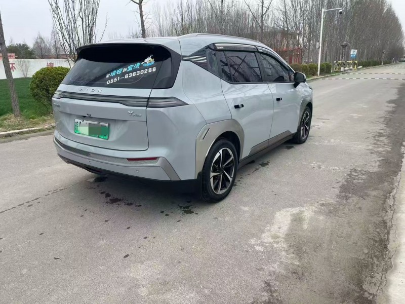 濟寧23年傳祺埃安Y7