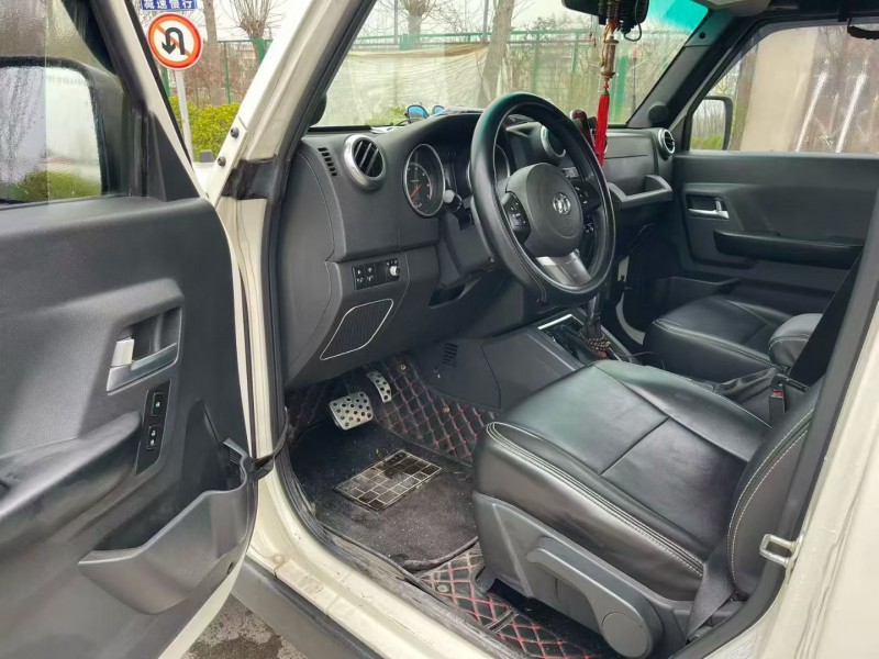 濟寧18年北京BJ405