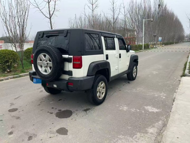 濟寧18年北京BJ407