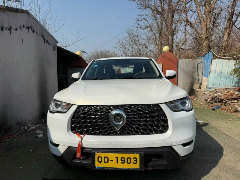 青岛22年长城汽车炮 皮卡1