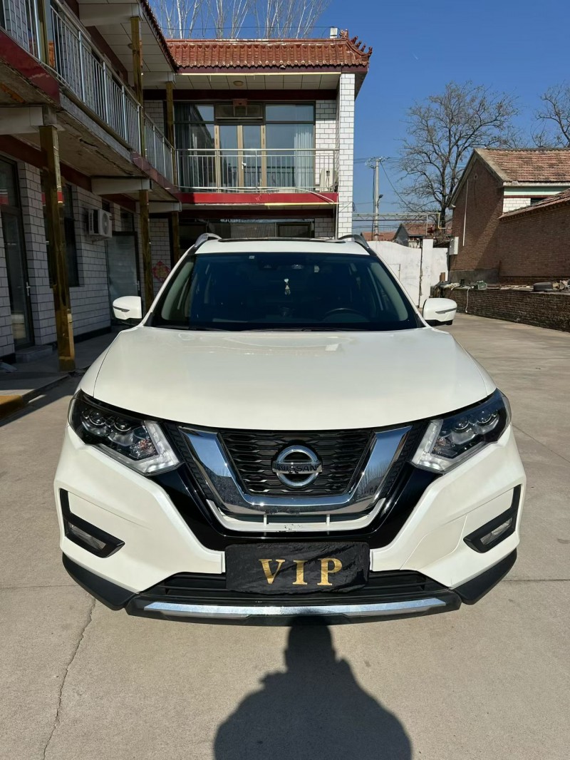 廊坊21年日产奇骏1