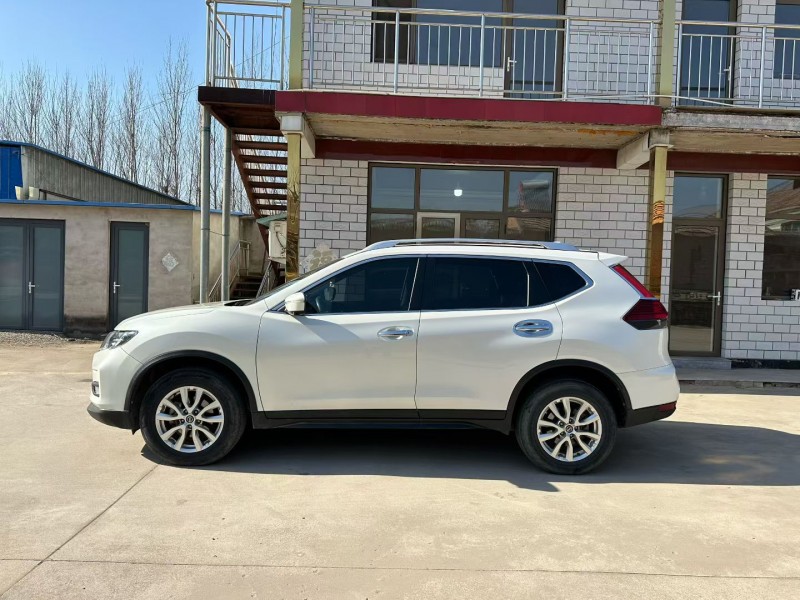 廊坊21年日产奇骏2