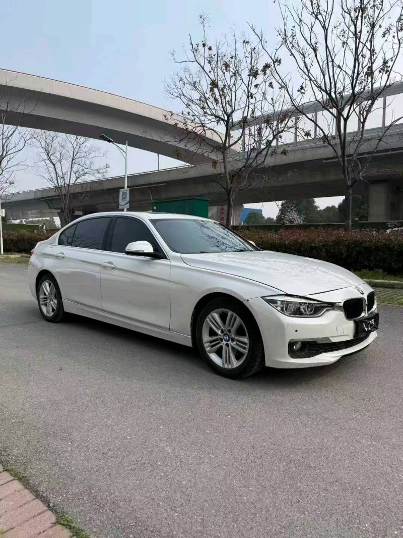 襄阳17年宝马3系5