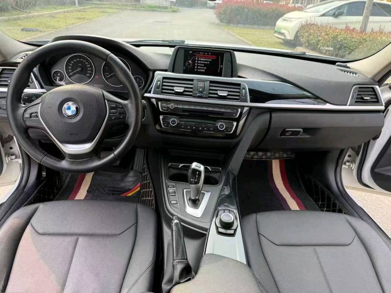 襄阳17年宝马3系7