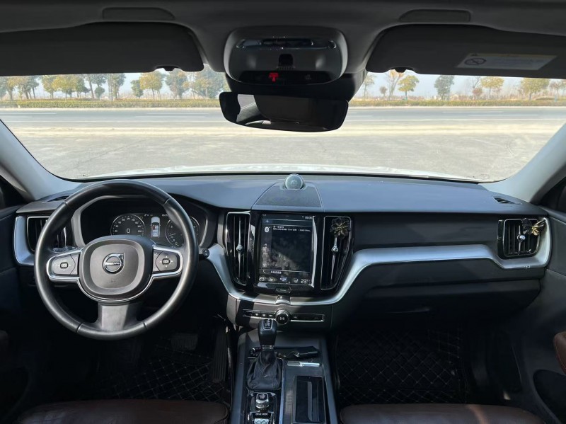 盐城19年沃尔沃XC607