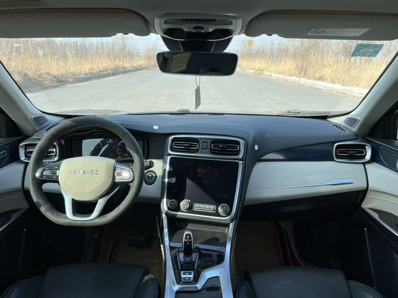 盐城19年领克017