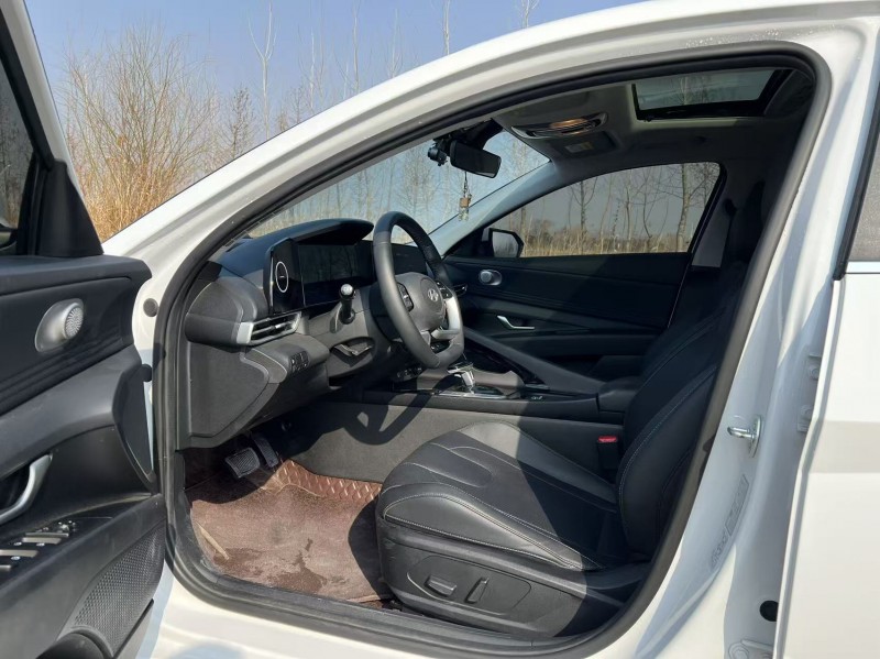 盐城24年现代伊兰特4