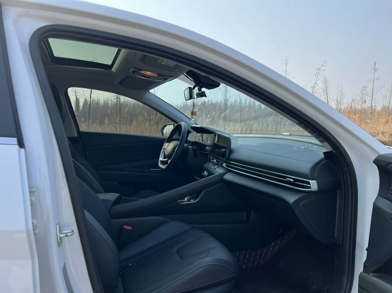 盐城24年现代伊兰特6