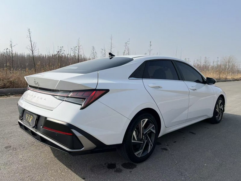 盐城24年现代伊兰特8