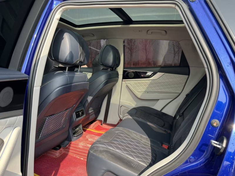 盐城19年红旗HS55