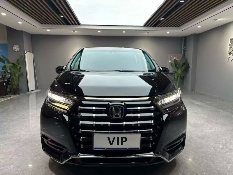 成都22年本田艾力绅1