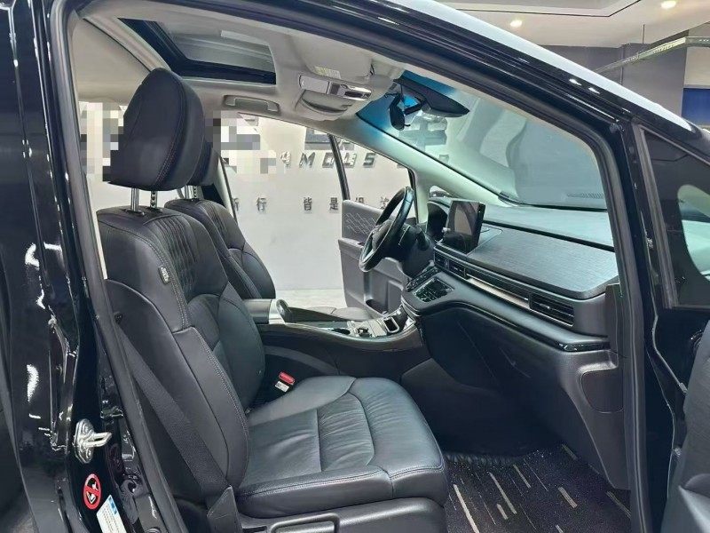 成都22年本田艾力绅7