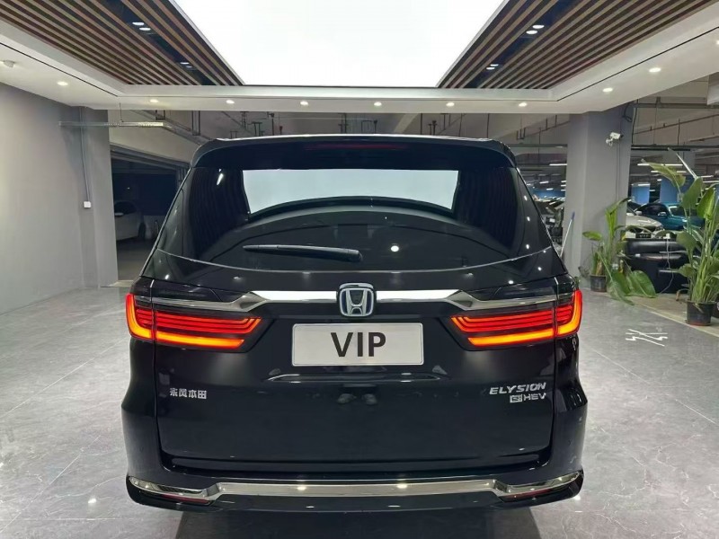 成都22年本田艾力绅9