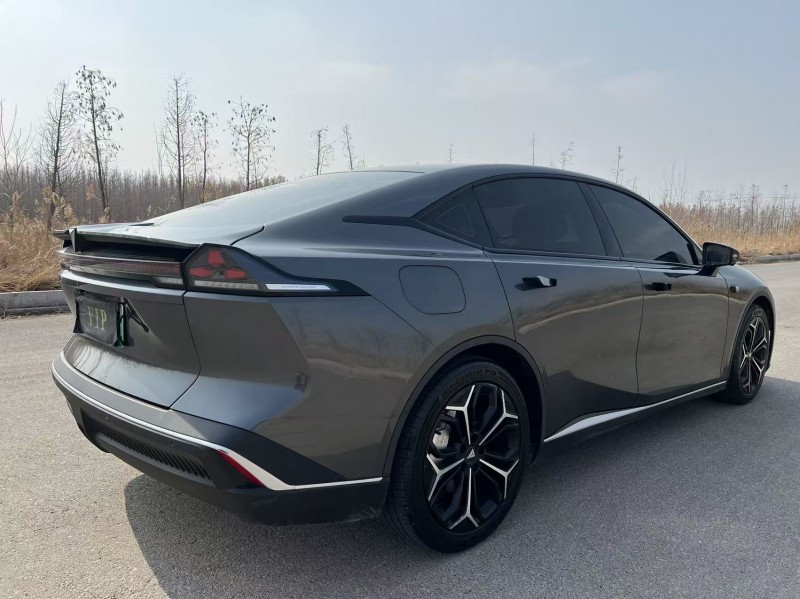 盐城24年长安汽车深蓝8