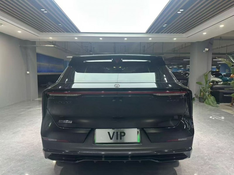 成都23年启辰大V6