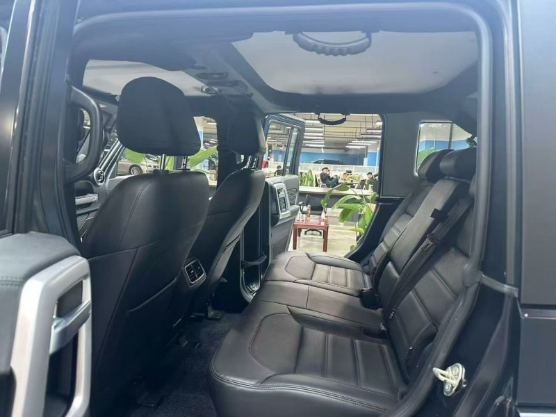 成都25年北京BJ404