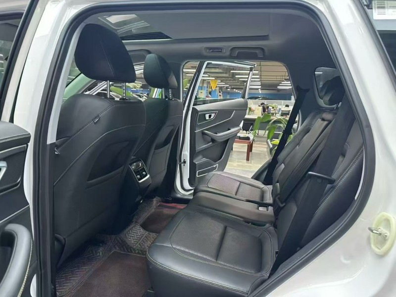 成都24年奇瑞瑞虎5