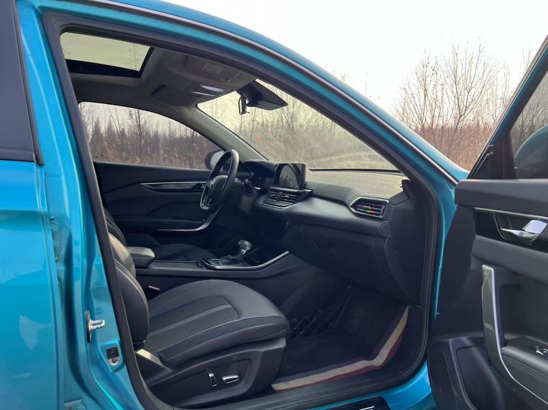 鹽城21年東風奕炫6