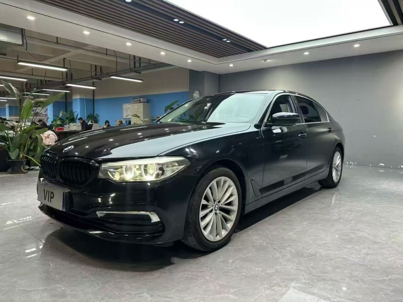 成都19年宝马5系2