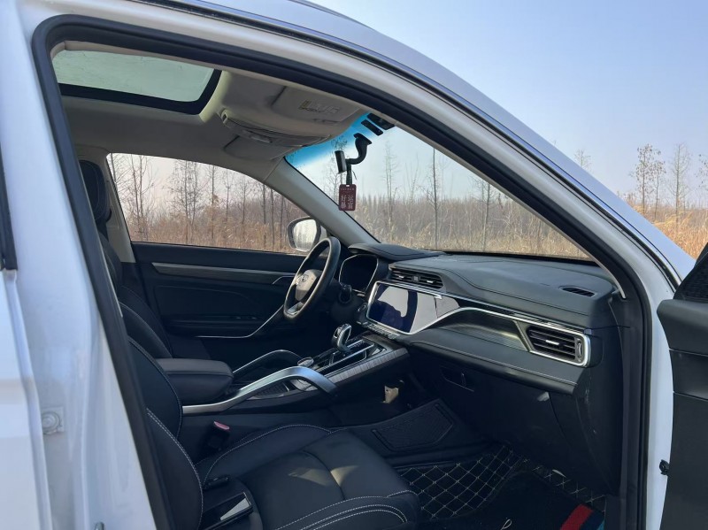 鹽城20年吉利博越6