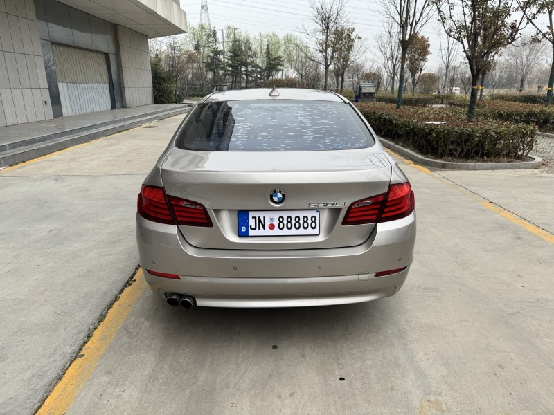 濟寧13年寶馬5系9