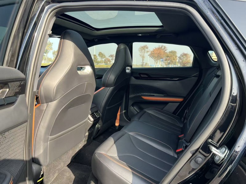 鹽城23年長安汽車UNI5