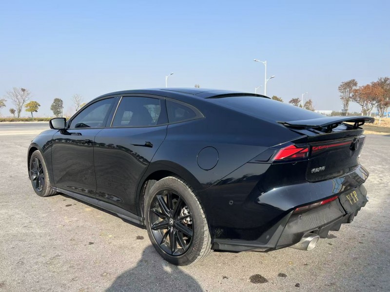 鹽城23年長安汽車UNI9