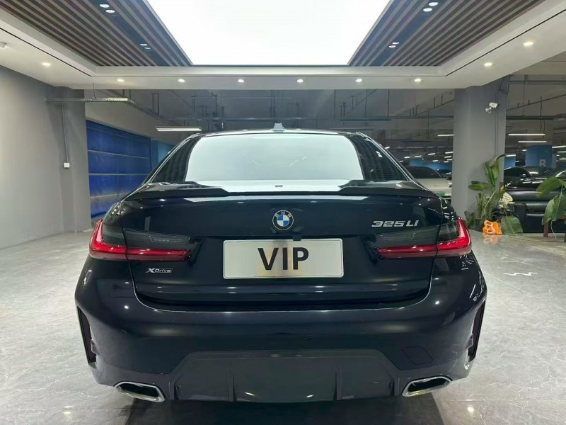 成都23年宝马3系3