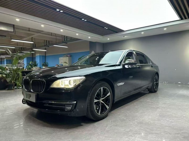 成都14年宝马7系2