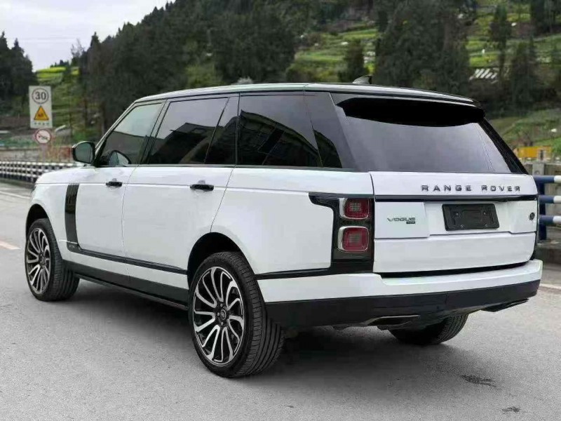 廣州21年路虎攬勝行政7