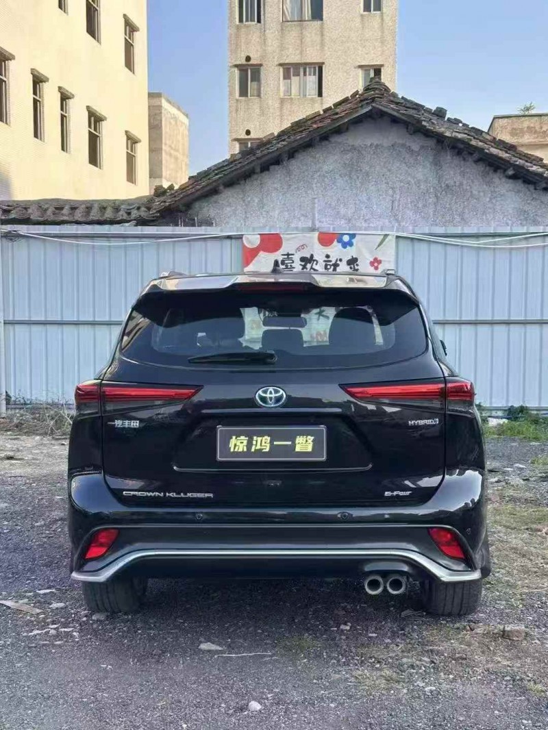 廣州22年豐田皇冠9