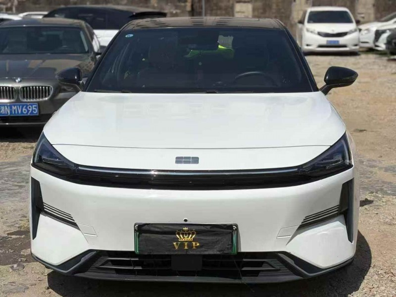 廣州24年吉利銀河1