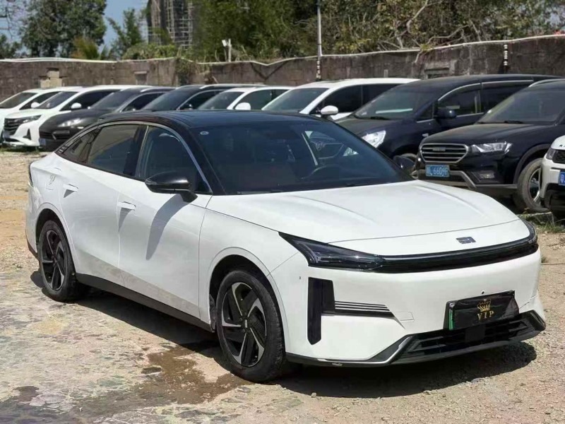 廣州24年吉利銀河2